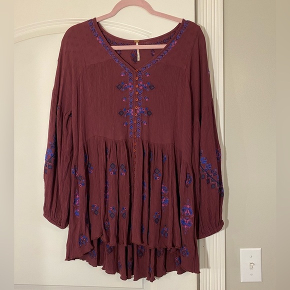 Free People Arianna Tunic in Plum - Picture 2 of 8